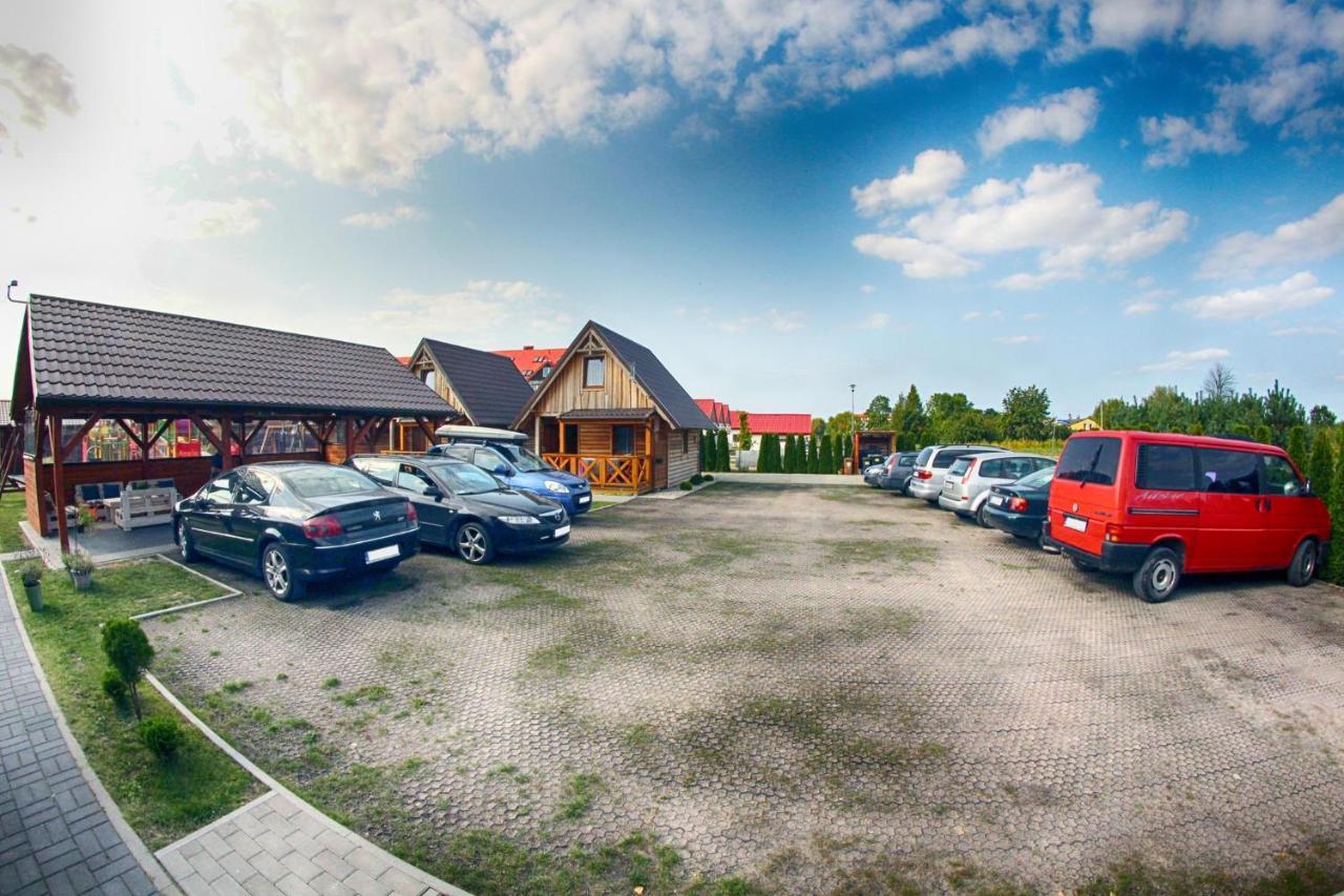 Domki Letniskowe Amelia Ustronie Morskie Exteriör bild